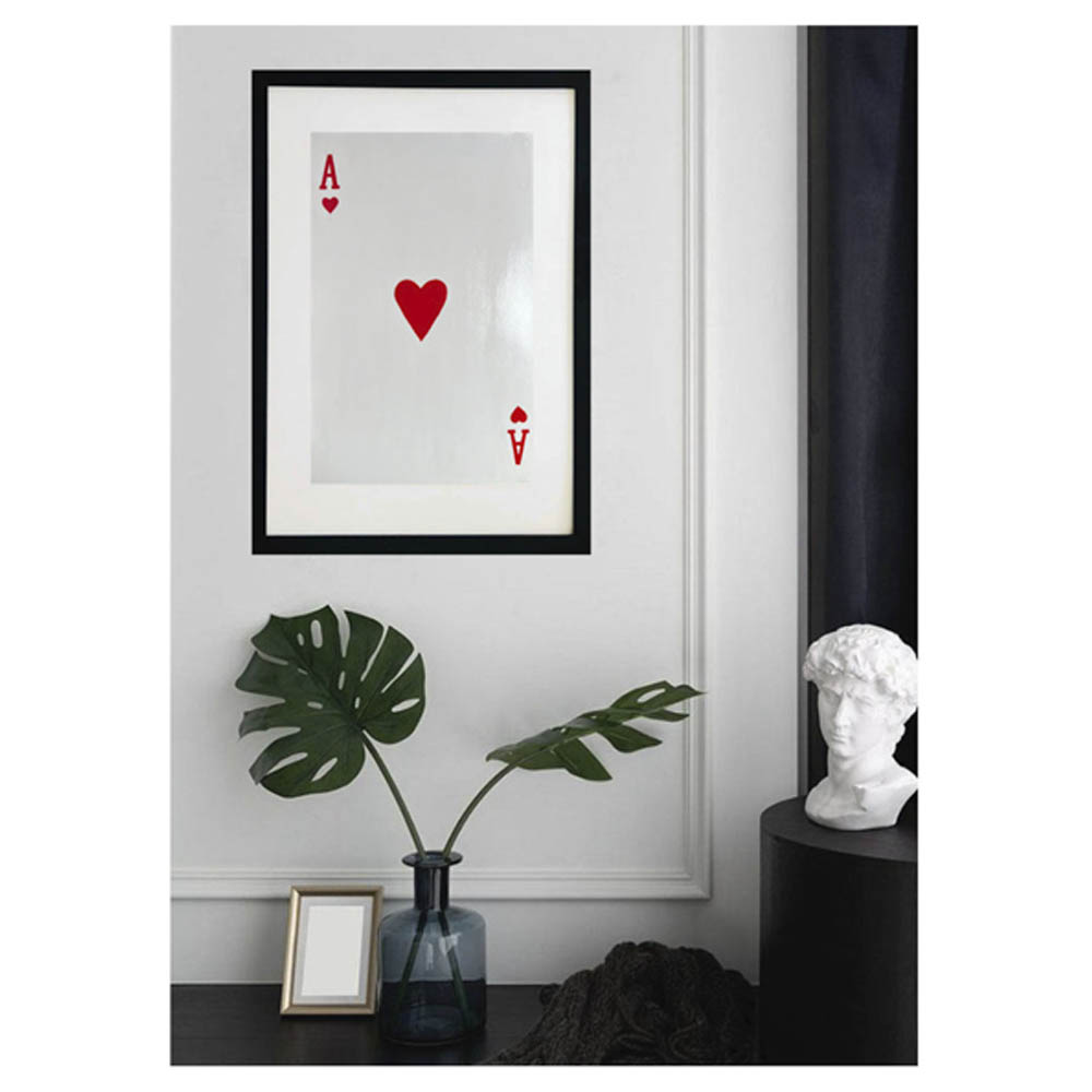 Cuadro decorativo de cartas pintado totalmente a mano técnica acrílico