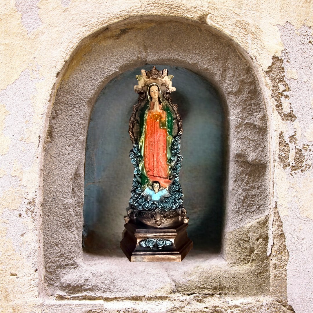 Virgen De Guadalupe Con Angeles Y Adornos 67cm