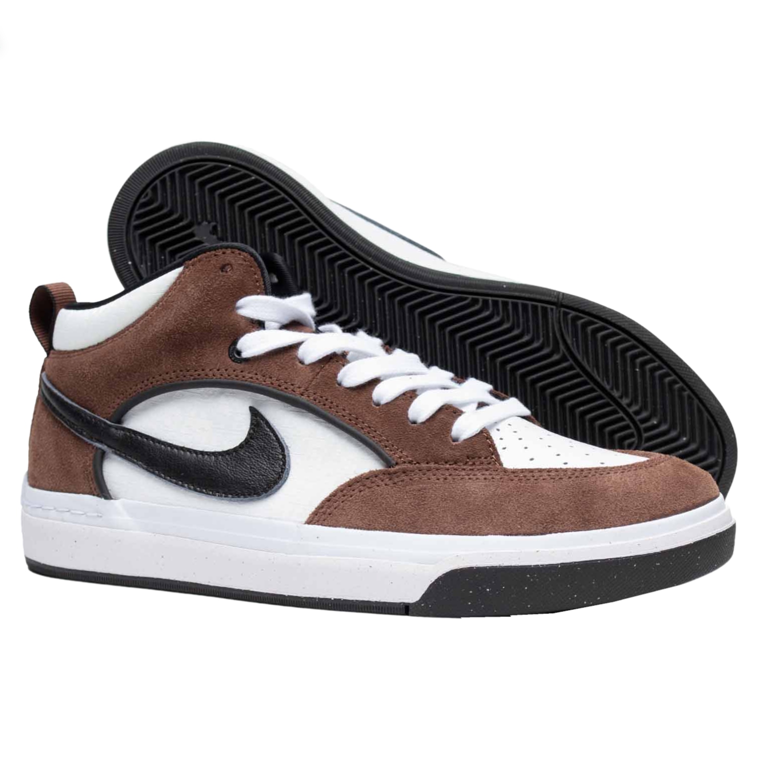 Tenis Casual Nike Sb React Leo Café Hombre DX4361 201.