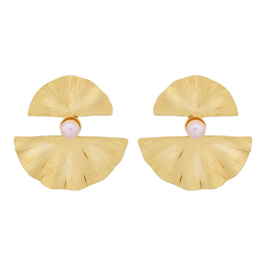 Aretes de Oro Laminado: Doble Abanico con una incrustación de Perla Cultivada en el centro
