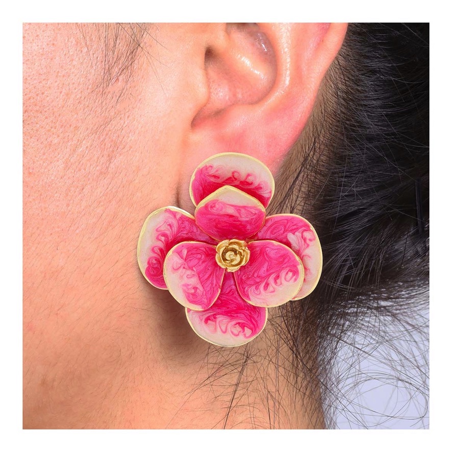 Aretes Flor de Orquídea: Flor Primaveral con Pétalos Esmaltados en Rosa