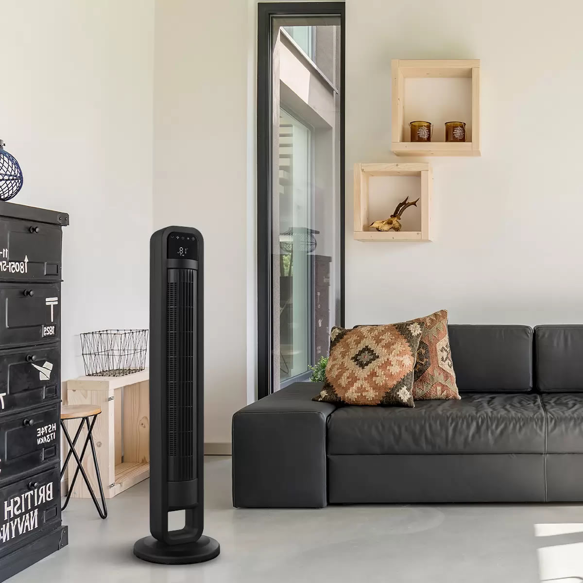 Ventilador De Torre OmniBreeze DC2205 De 97cm - Negro