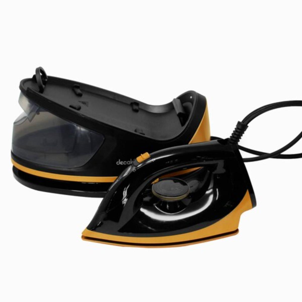 Plancha Generador de vapor 1600 w mod.kuen006b marca Decakila