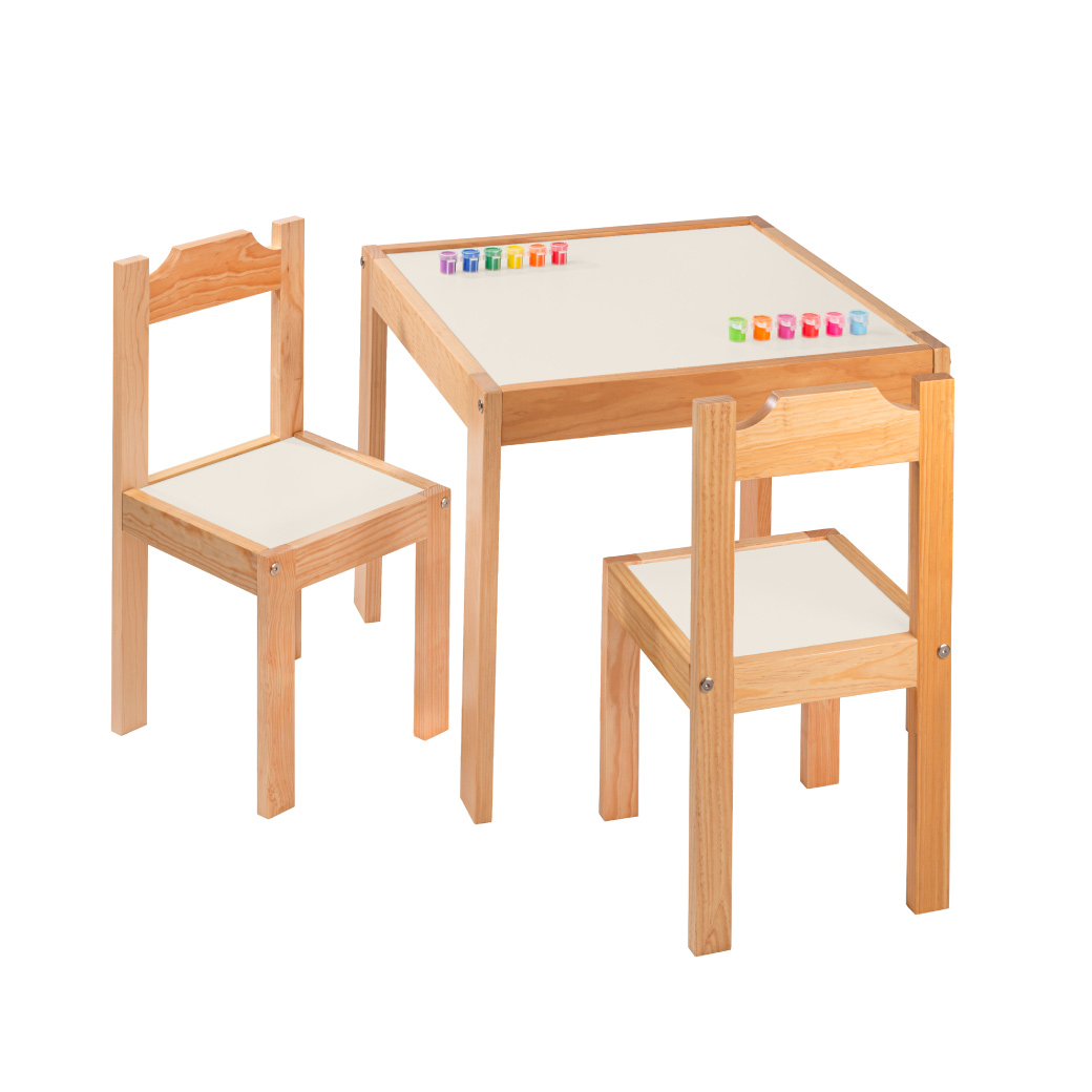Mesa de madera con dos sillas estilo inglés tamaño infantil 