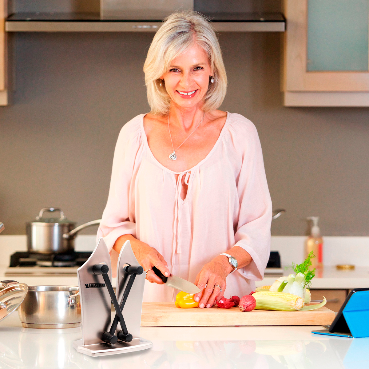 Afilador de Cuchillos Profesional Bavarian Edge Tv Ofertas Manual, Afila, Accesorio de Cocina, Afilador Manual de Cocina para cualquier tipo de Cuchillos