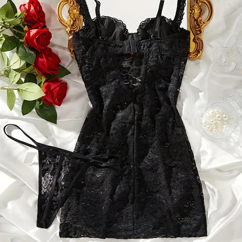 Vestido semitransparente encaje con tanga.