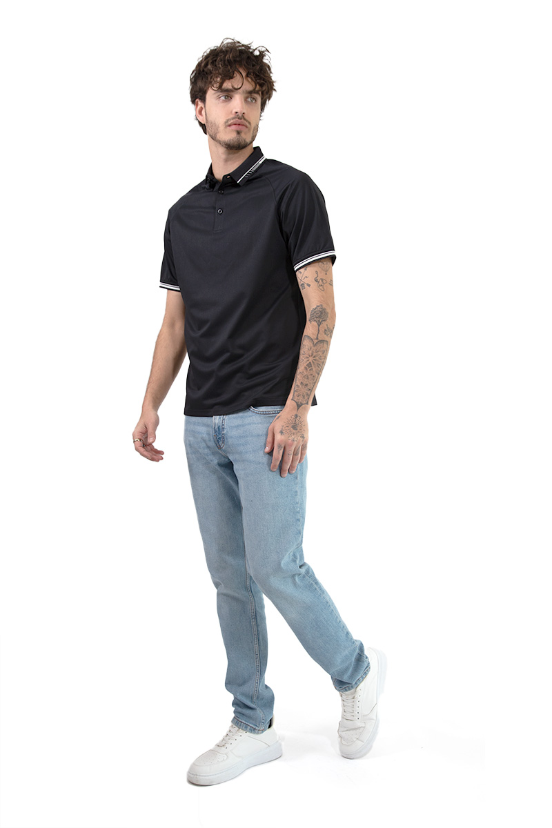 PLAYERA REGULAR FIT DE CUELLO TIPO POLO 