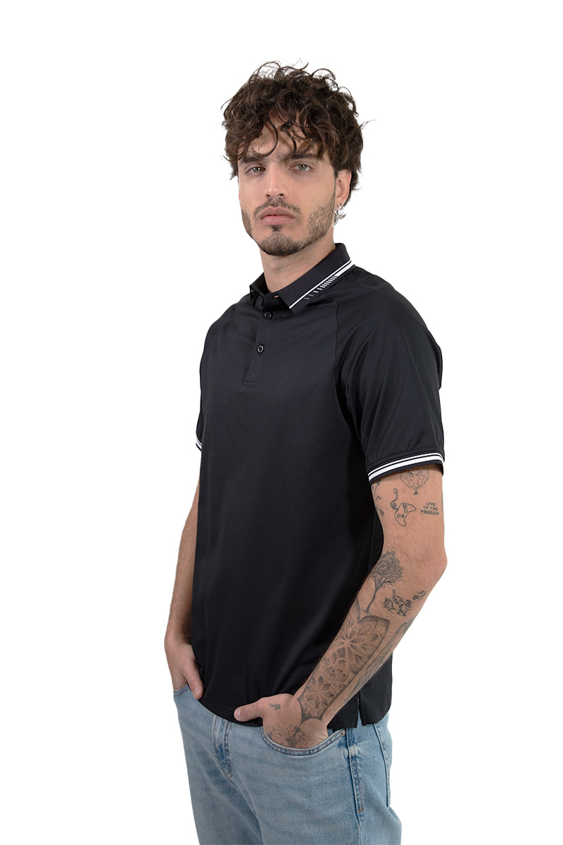 PLAYERA REGULAR FIT DE CUELLO TIPO POLO 
