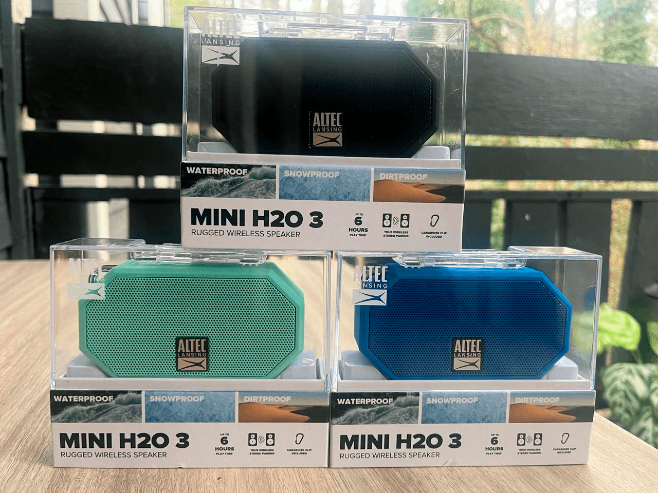 Bocina Inalambrica Waterproof Altec Lansing Mini H20 3 Bluetooth 6 Horas De Reproduccion Resistente al Agua.