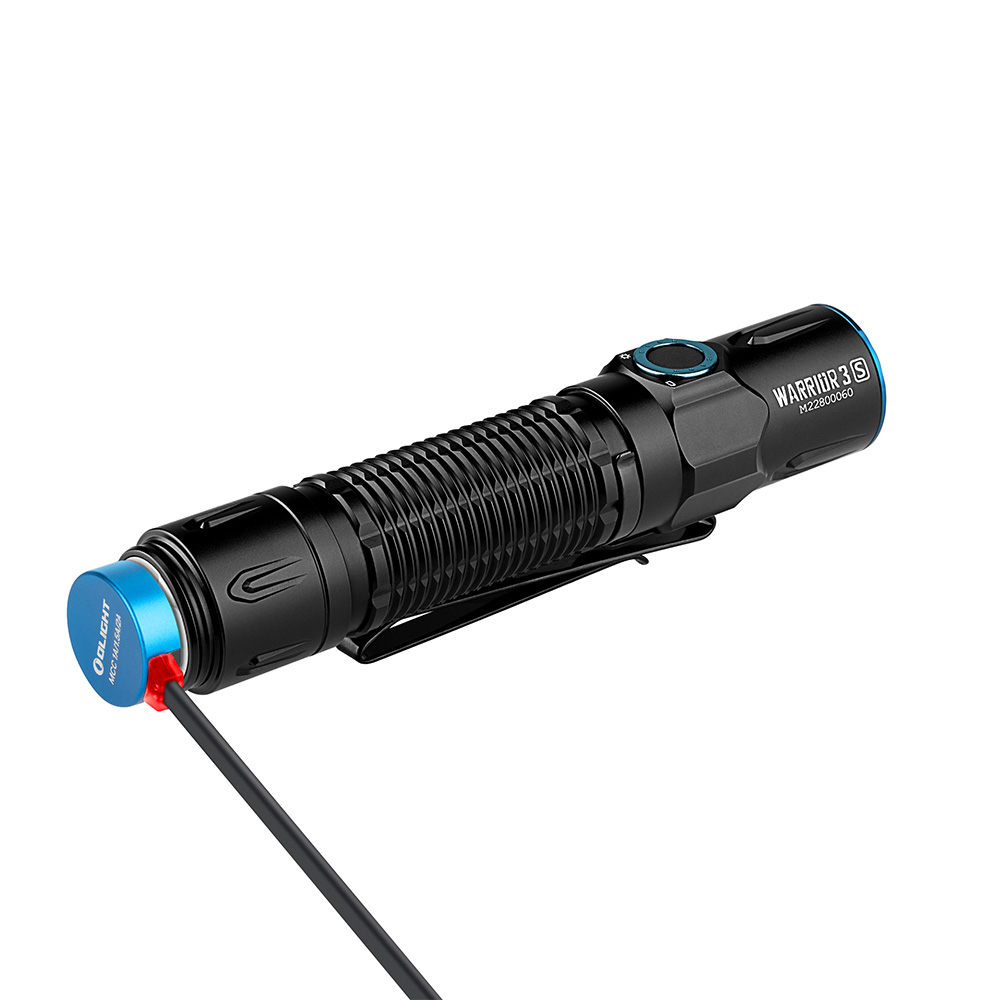 Linterna de Mano Recargable WARRIOR 3S Negra Olight