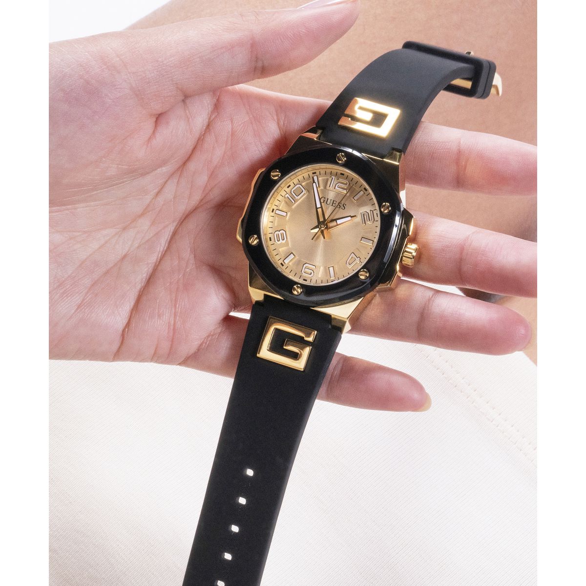 Reloj Guess G HYPE para Dama GW0555L2 Negro