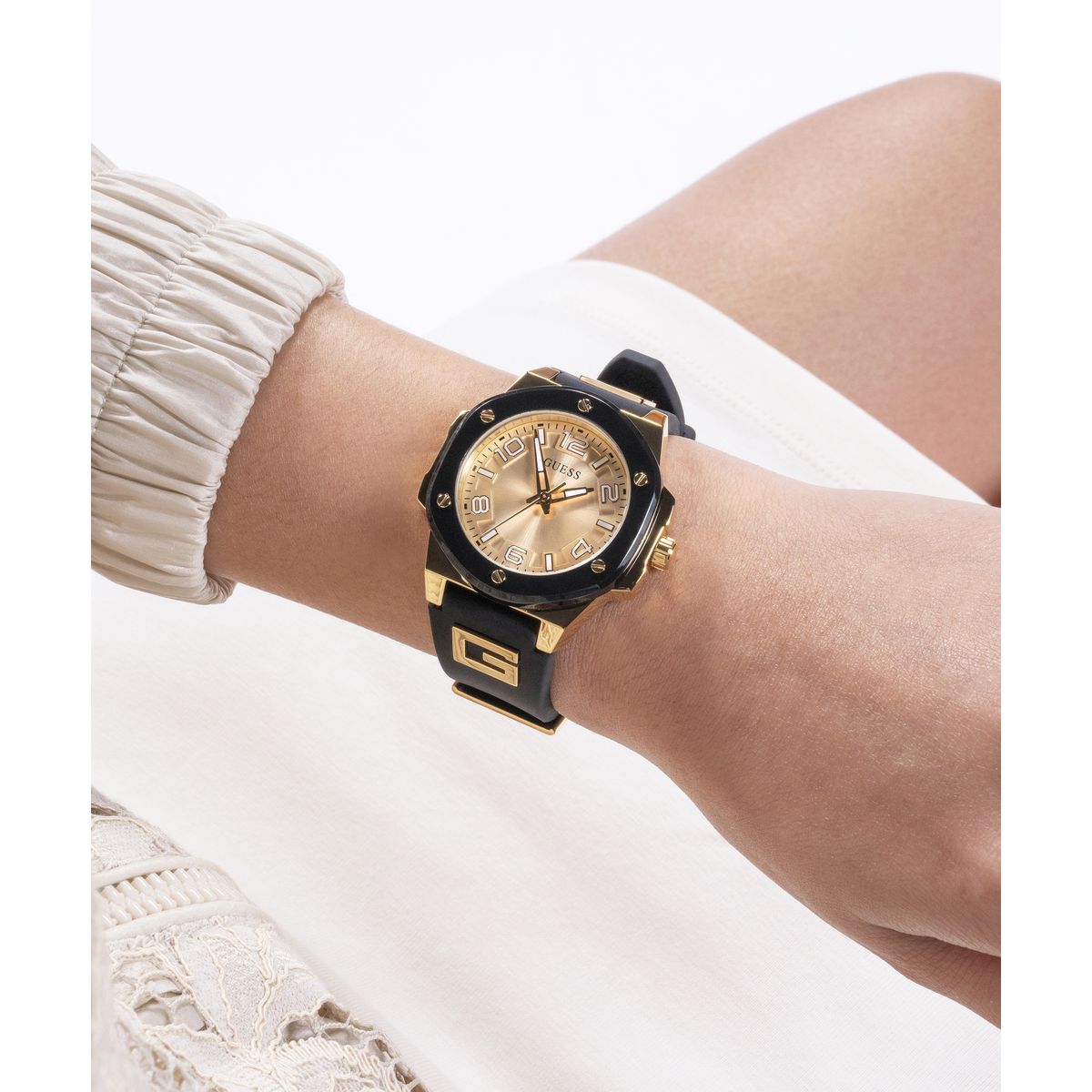 Reloj Guess G HYPE para Dama GW0555L2 Negro