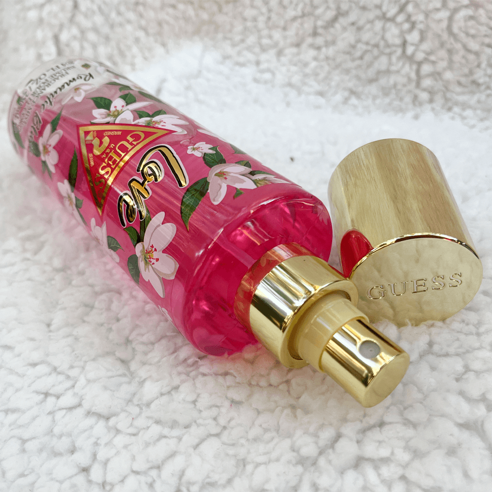 Guess Body Mist Love Romantic Blush 250 ml Fragancia Mist En Spray Para Mujeres Original