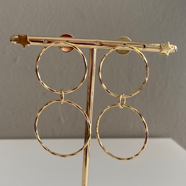 Aretes largos 2 aros- Baño de oro 18K- Aretes dorados