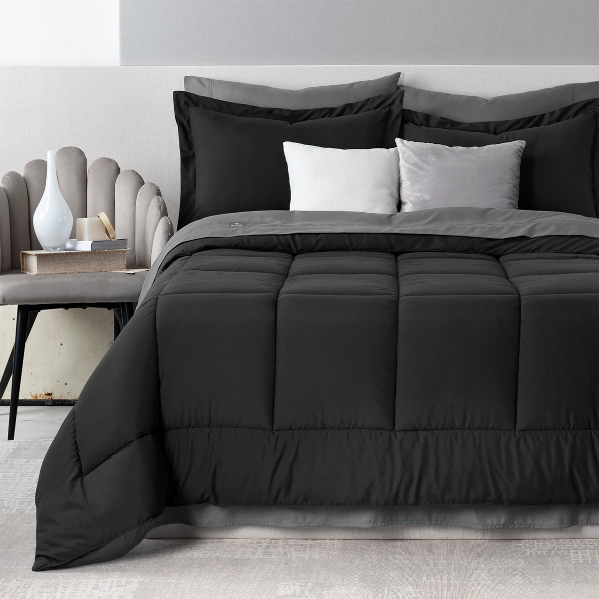 Set Edredón King Size con Fundas y Sábanas 7 Pzas Negro / Gris Real Textil.