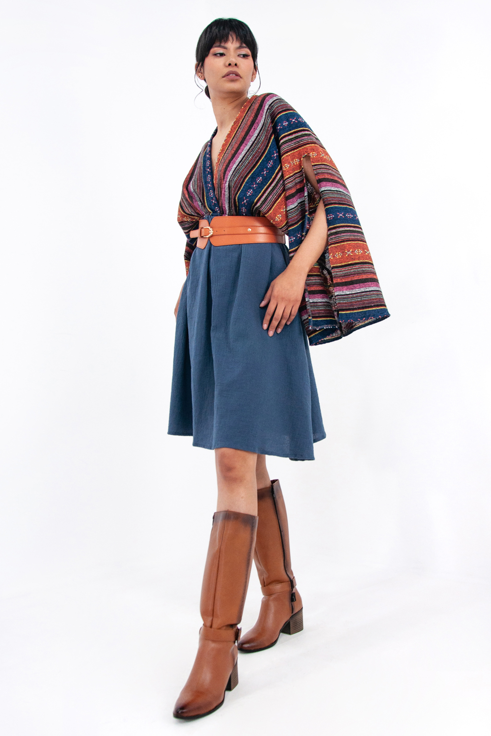 Vestido de dama A ÁNGELOZANO vestido corto con telar étnico, con cinto hebilla camel, AL-W56