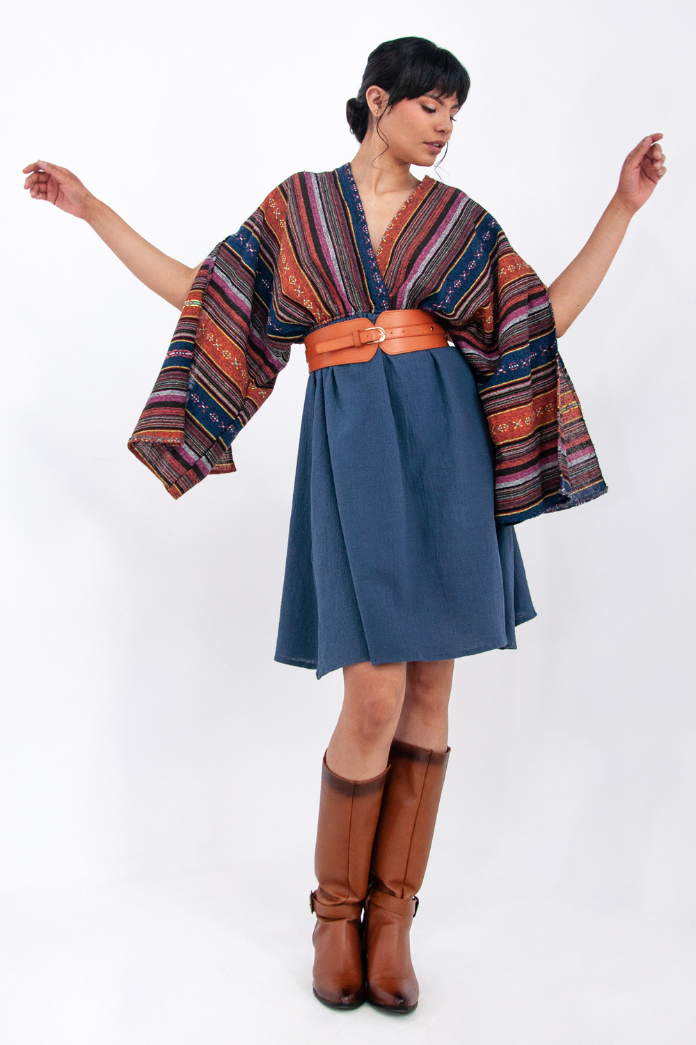 Vestido de dama A ÁNGELOZANO vestido corto con telar étnico, con cinto hebilla camel, AL-W56