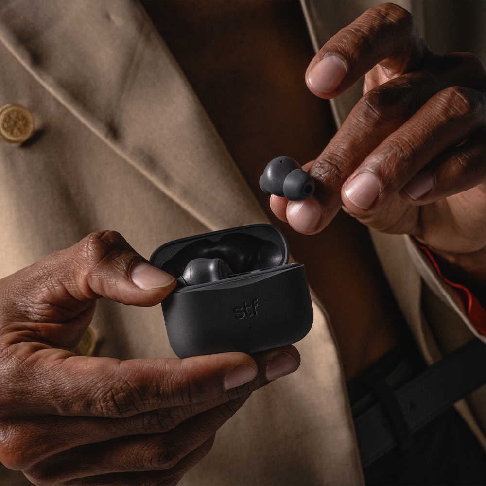 Audífonos TWS Stf Soar ANC Color Gris.