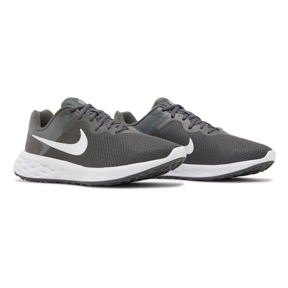 Tenis Deportivo Nike Revolution 6 NN Gris de Hombre DC3728-004.