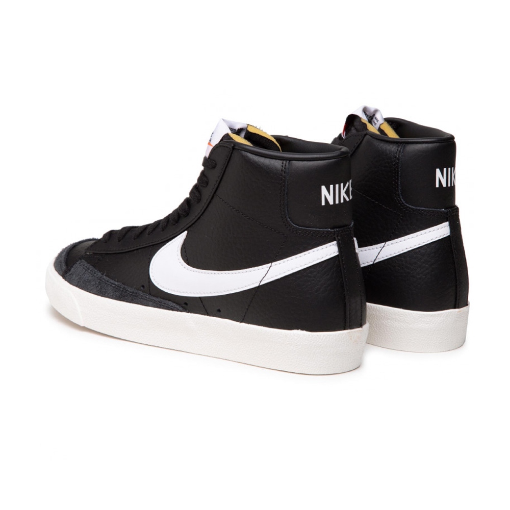 Tenis Casual Nike Blazer Mid 77 VNTG Negro de Hombre BQ6806-002.