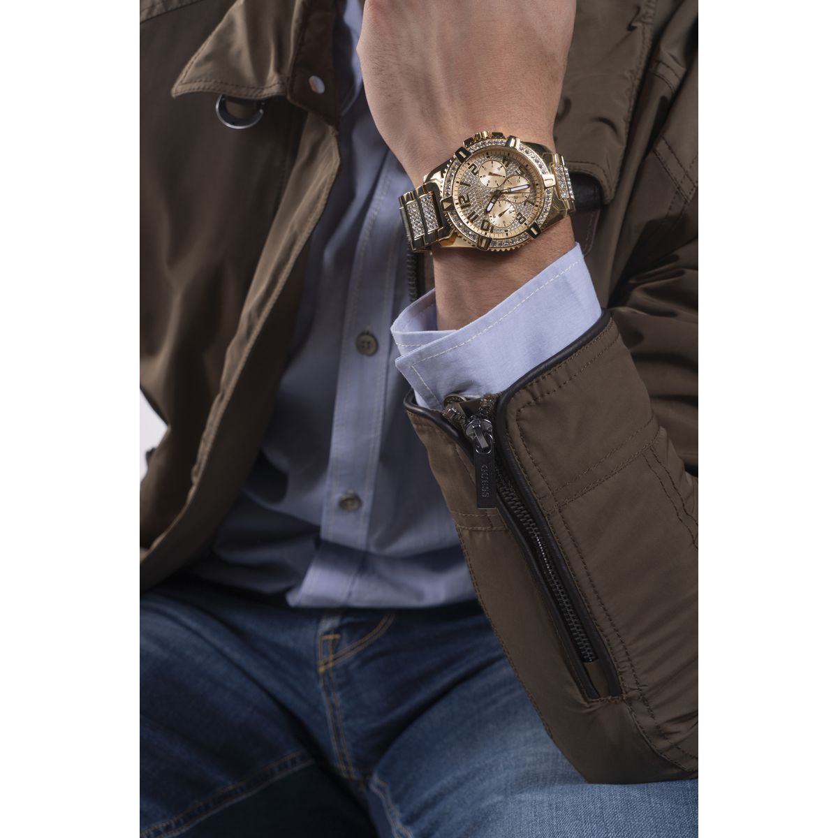 Reloj Guess FRONTIER para Caballero Dorado