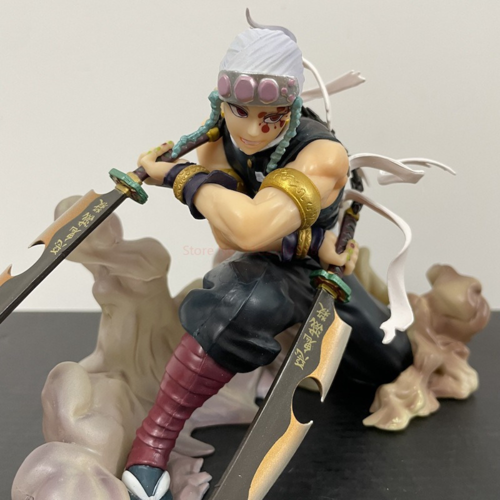 Figura de Acción Demon Slayer, Figura de Colección Kimetsu No Yaiba Zero, Personaje de Acción Tengen Uzui, Juguete para niños, Tamaño 15 cm..