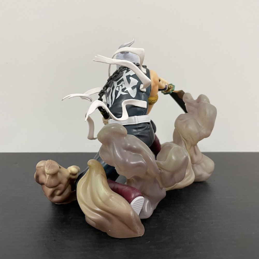 Figura de Acción Demon Slayer, Figura de Colección Kimetsu No Yaiba Zero, Personaje de Acción Tengen Uzui, Juguete para niños, Tamaño 15 cm..
