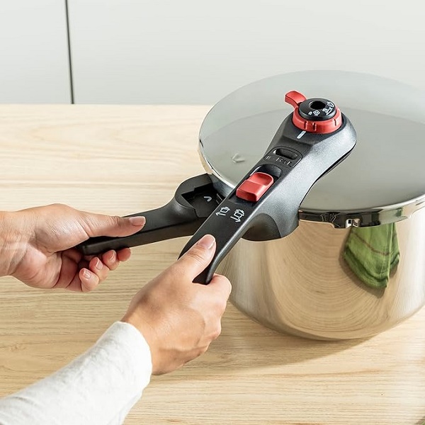 Olla De Presion T-Fal Secure Click P2580705 6 Litros 