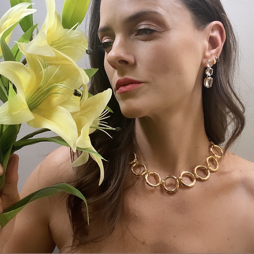 Gargantilla/ Collar Eslabones Grandes- Baño de oro 18k- Collar dorado