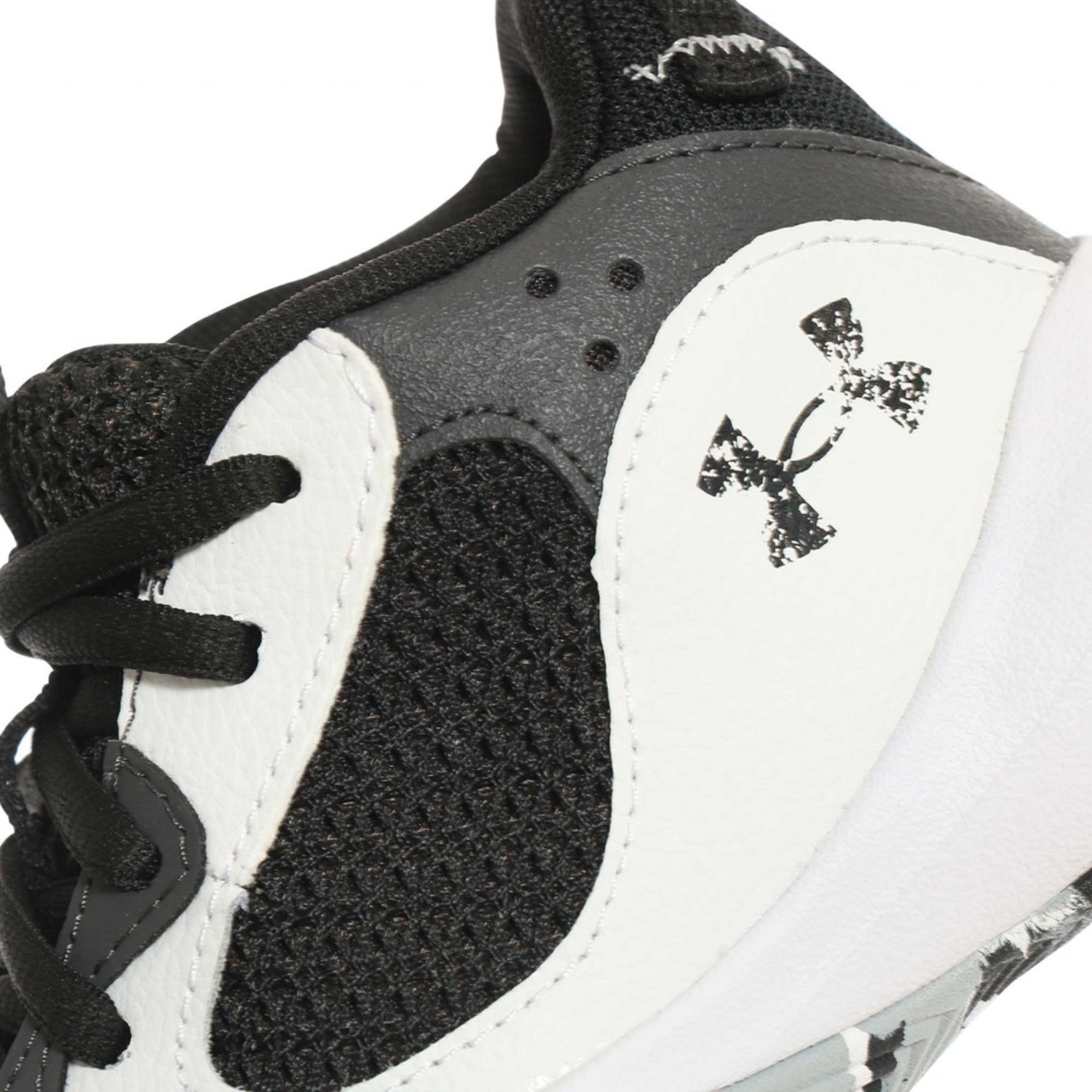 Tenis Deportivo Under Armour UA PS Lockdown Blanco De Niños 3025618-101.