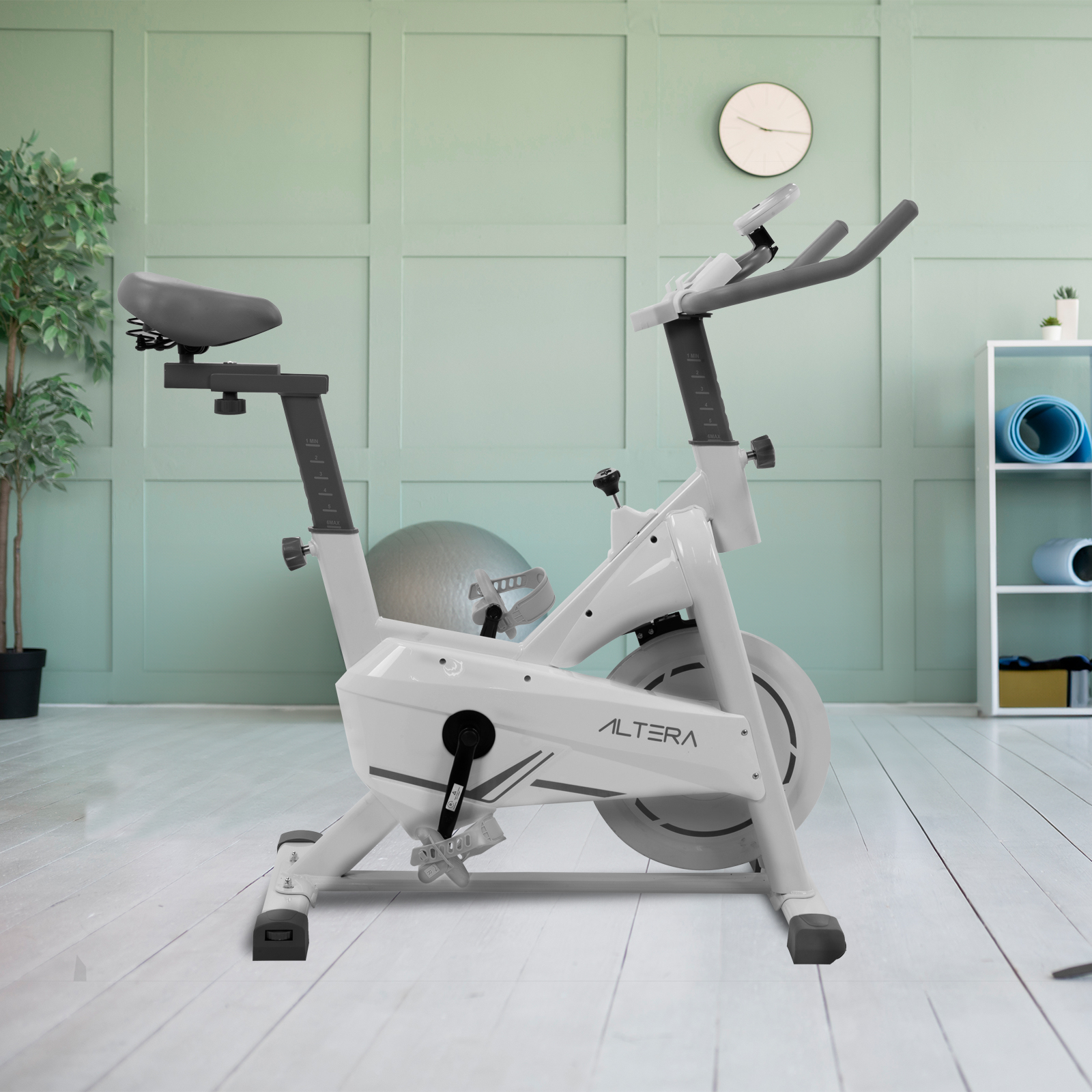 Altera - Bicicleta Fija ajustable para Spinning con disco de inercia y un monitor de progreso (BLANCO/GRIS)