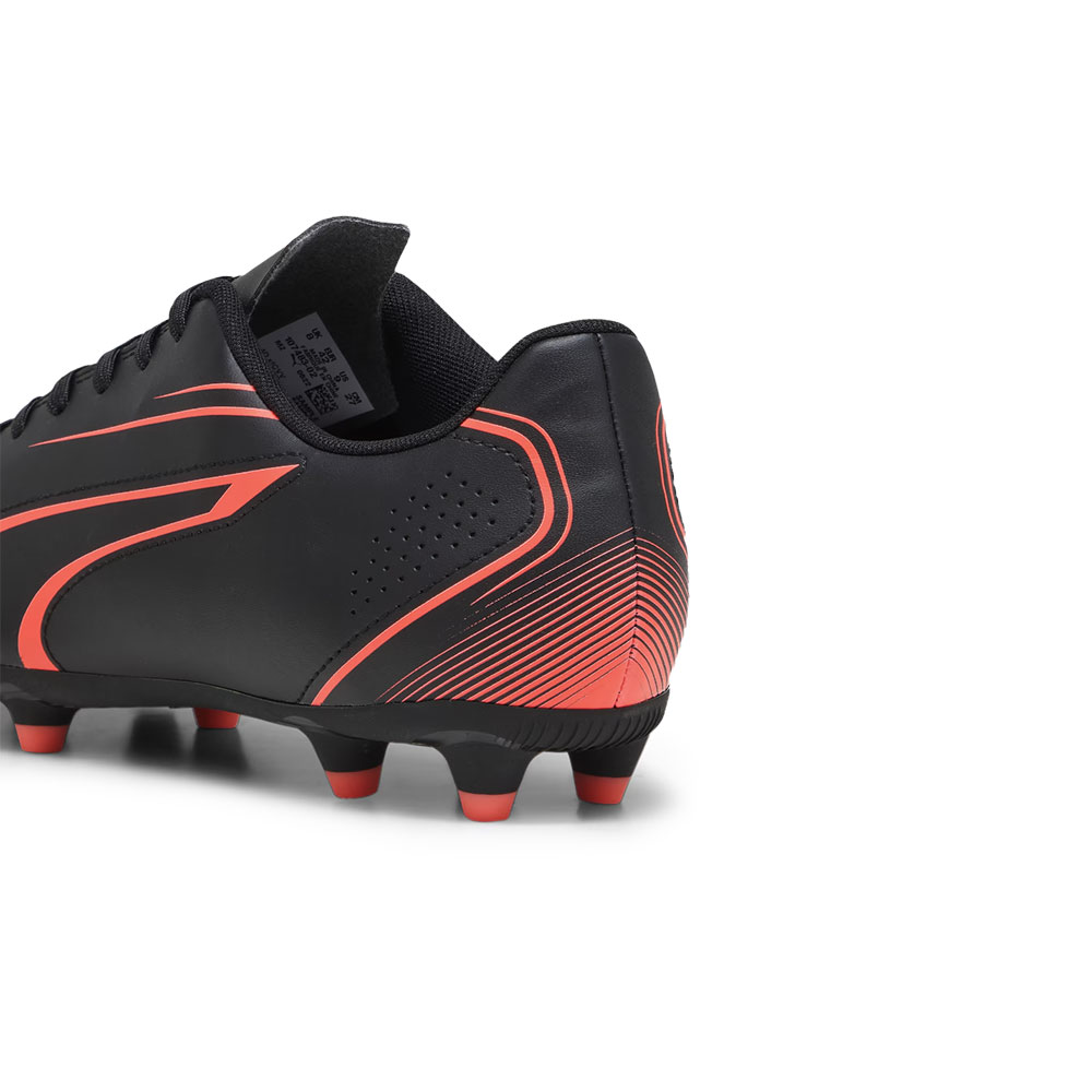 Tenis Futbol Soccer Tachos Puma VITORIA Negro/Blanco.