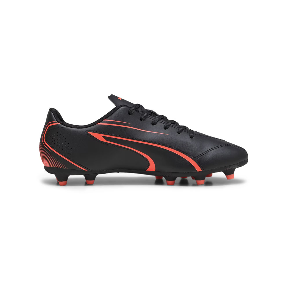 Tenis Futbol Soccer Tachos Puma VITORIA Negro/Blanco.