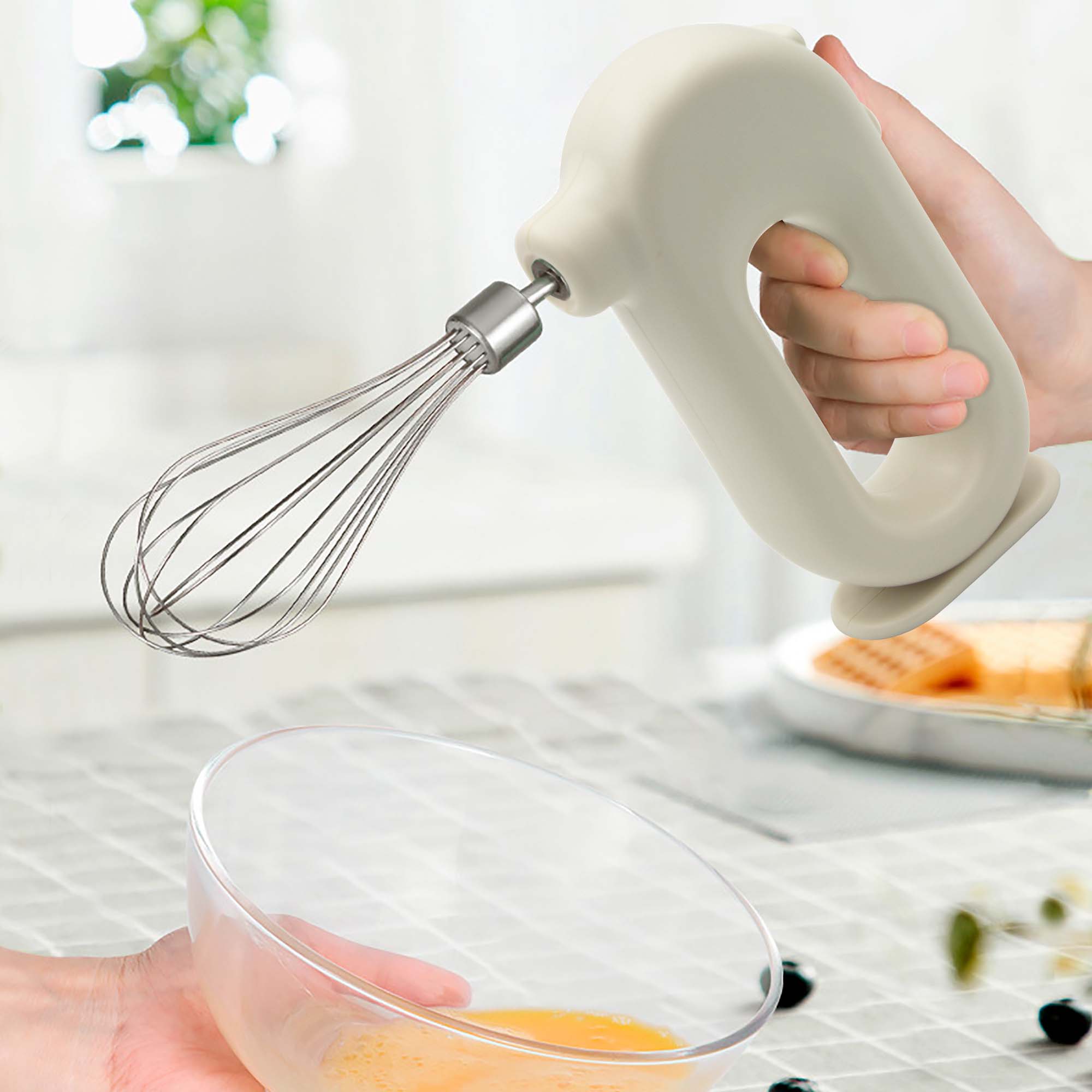 Mini Batidora De Mano Eléctrica Inalámbrica Recargable Usb Rosa  .