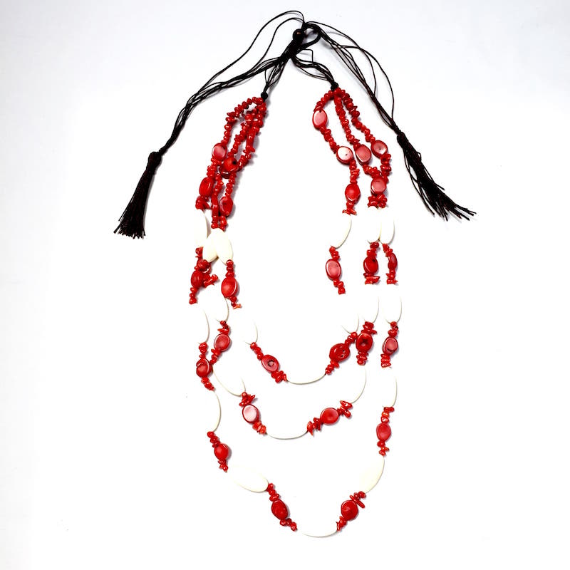 Collar Hecho A Mano De Coral Con Hueso