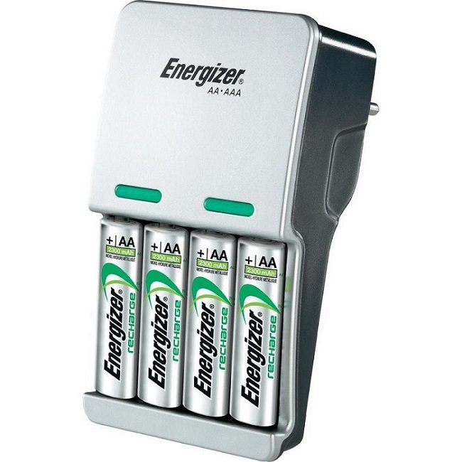 Cargador Energizer Pilas Recargables (NiMH) AA y AAA CHVCM