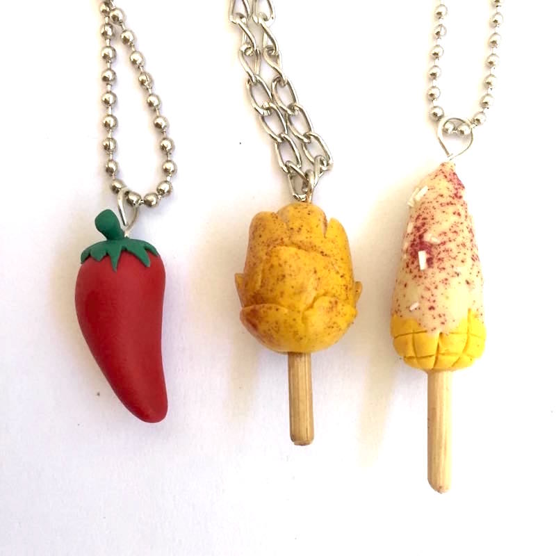 Kit De Tres Dijes Con Cadena, Dulces Delicias Mexicanas, Hechos A Mano, Miniaturas Artesanales