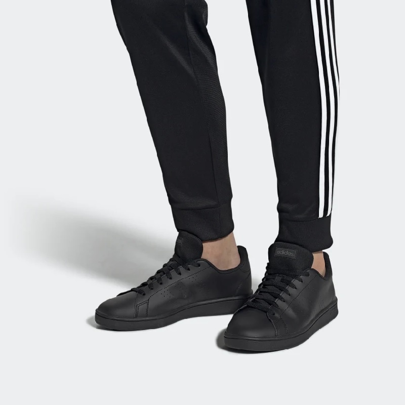 adidas negros advantage