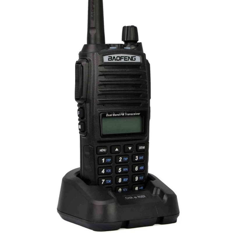 BAOFENG UV82 RADIO VHF/UHF 5W 128 CANALES LINTERNA LED NEGRO