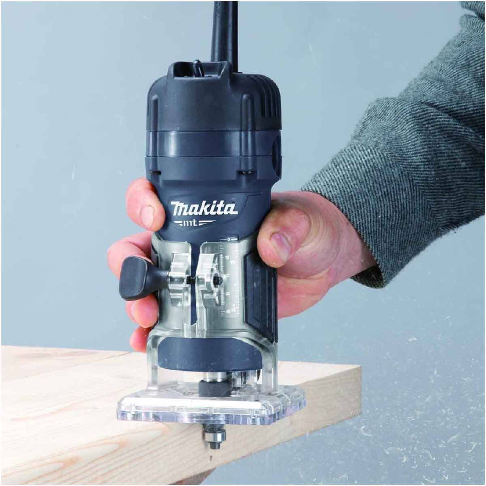 Router Rebajadora De 1/4 In De 530W 35000 Rpm M3700G Makita