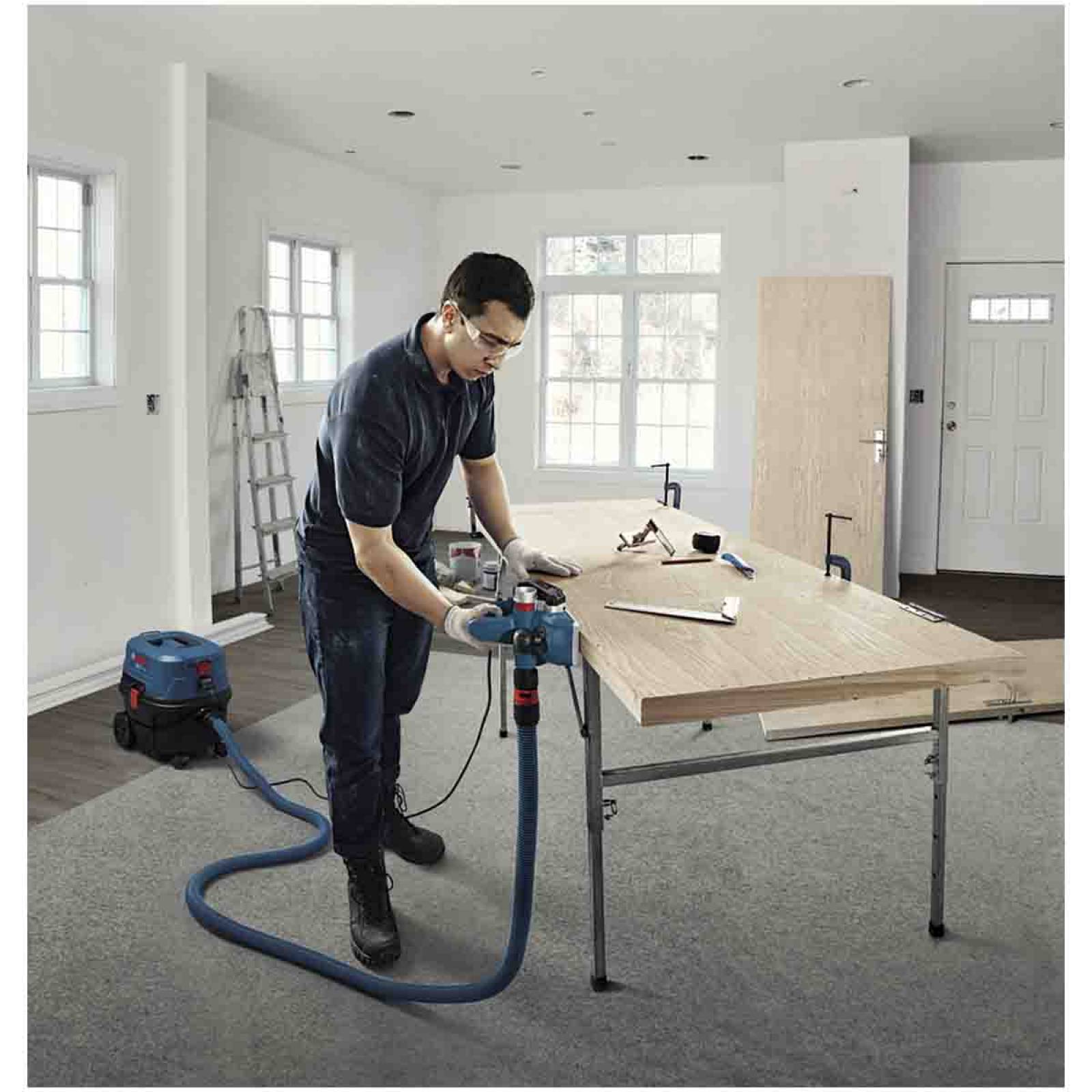 Cepillo Electrico Gho 700 + Soporte Guia + Bolsa Polvo Bosch 