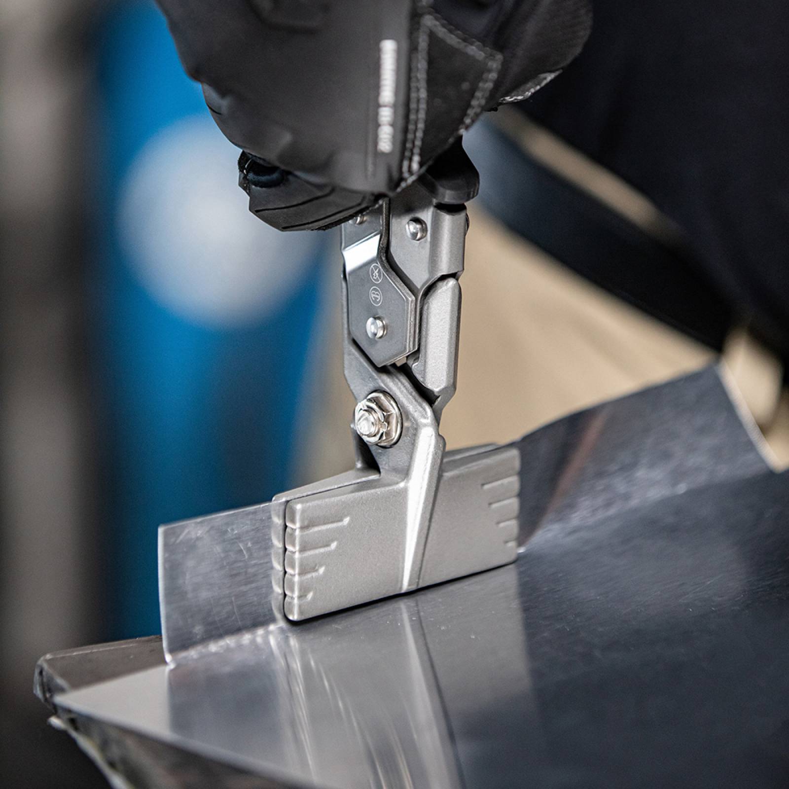 Pinza Dobladora De Lámina Toughbuilt Tb-h4-61-s3 3 In 