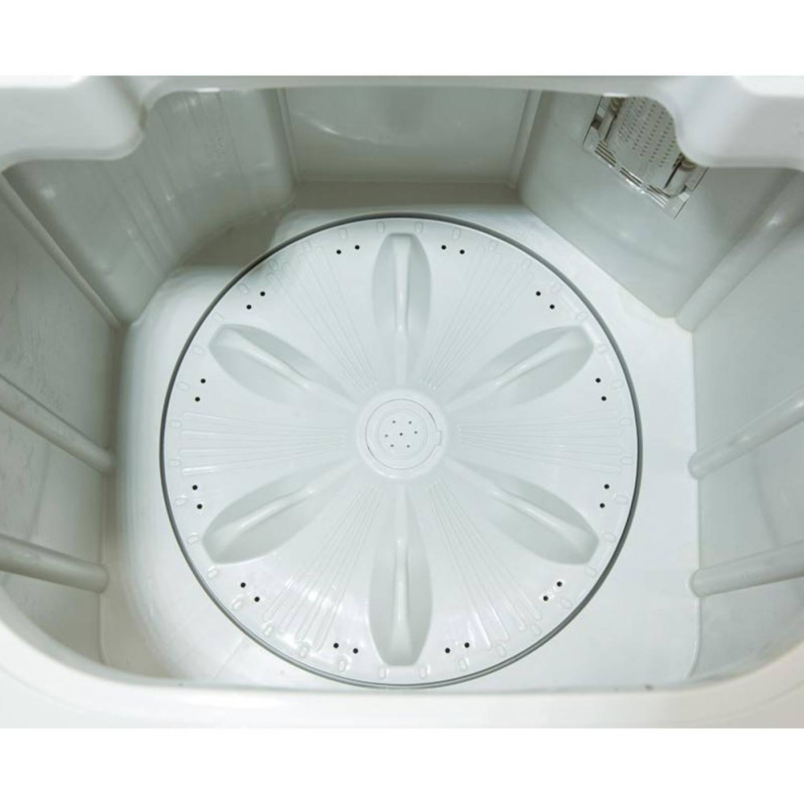 Lavadora 6 Kg Gabinete Plástico Gris LCK-60 Koblenz