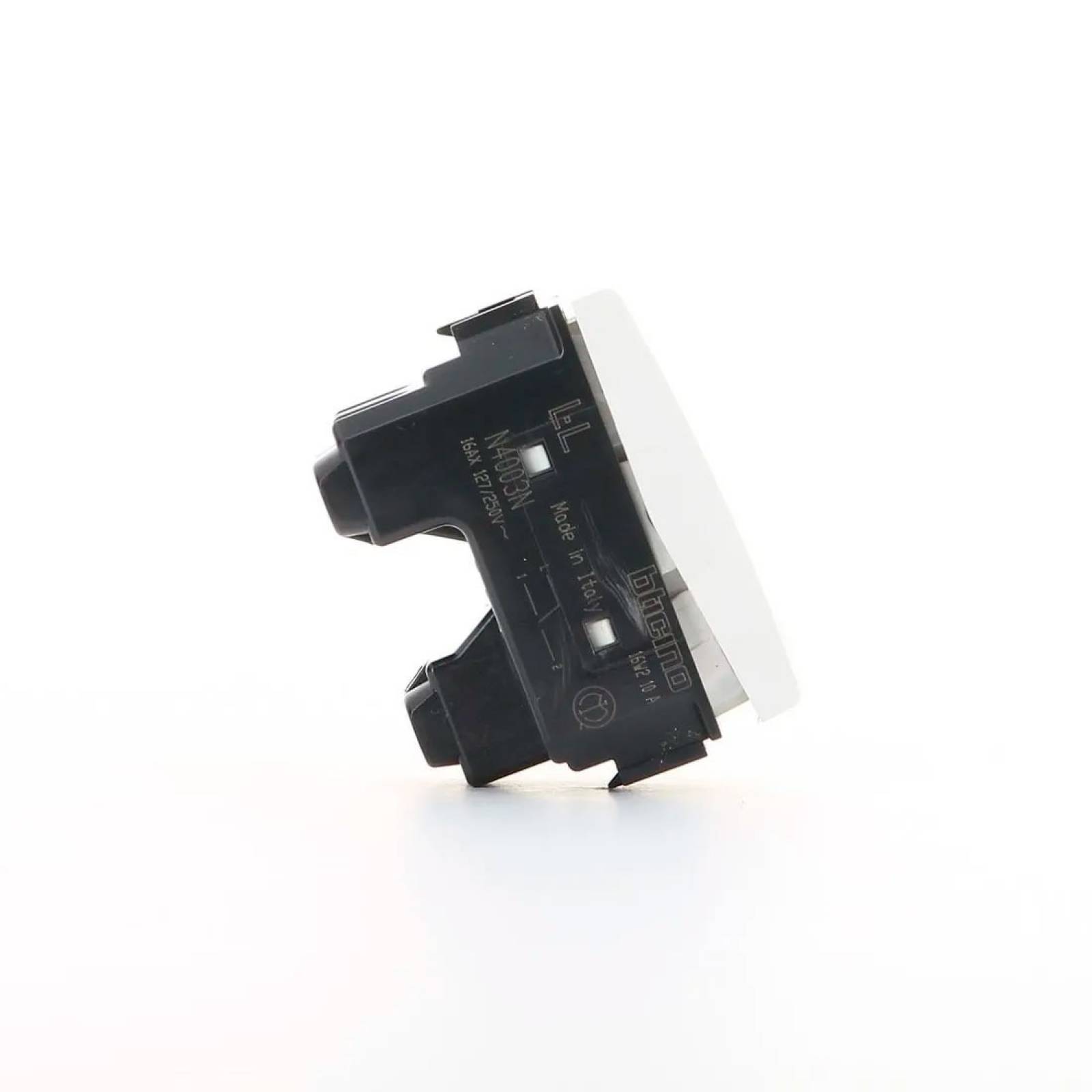 Interruptor 4 Vias 1 Mod Blanco Living Light N4004N Bticino