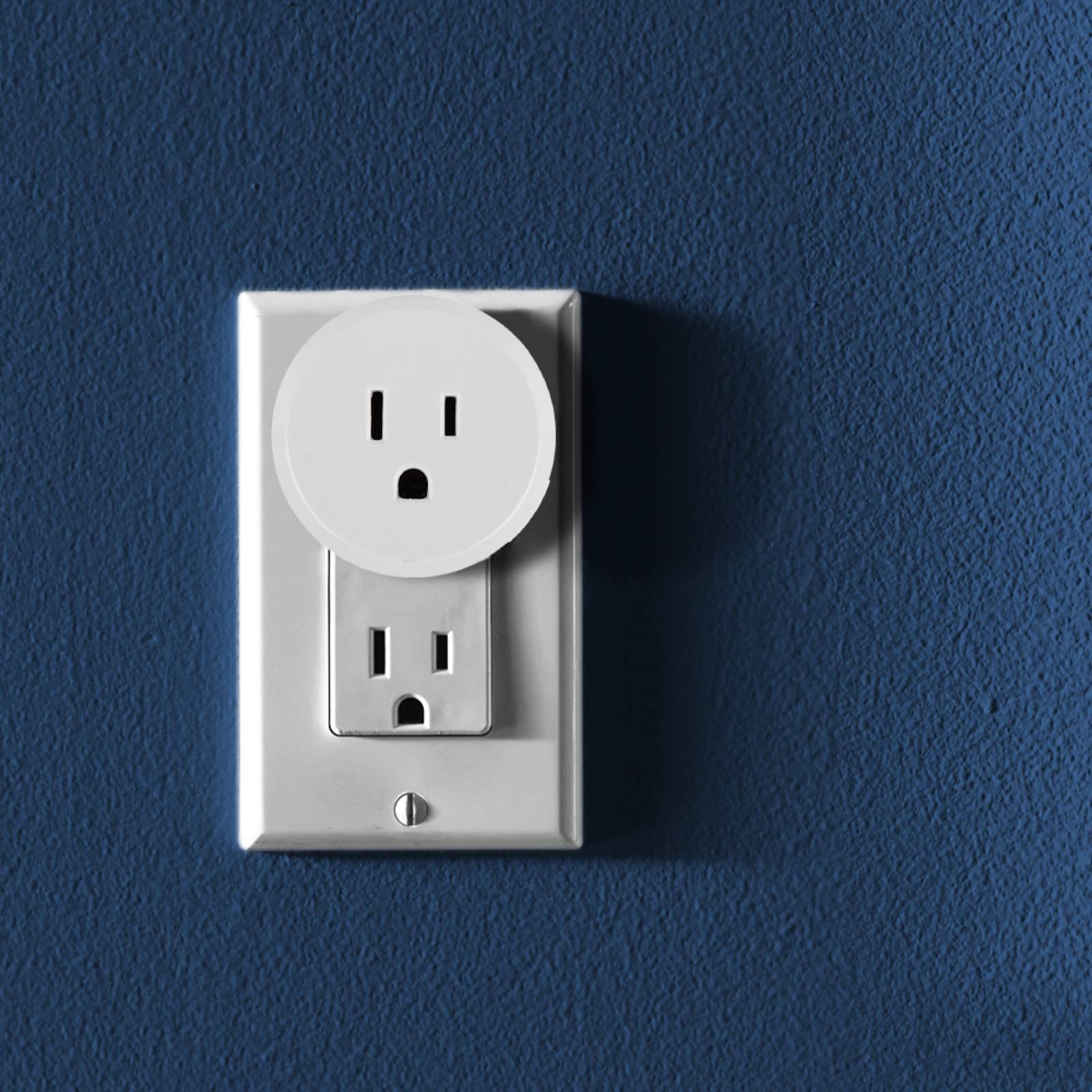 Enchufe Wi Fi Multivoltaje 2000W Alexa Tecnolite Connect