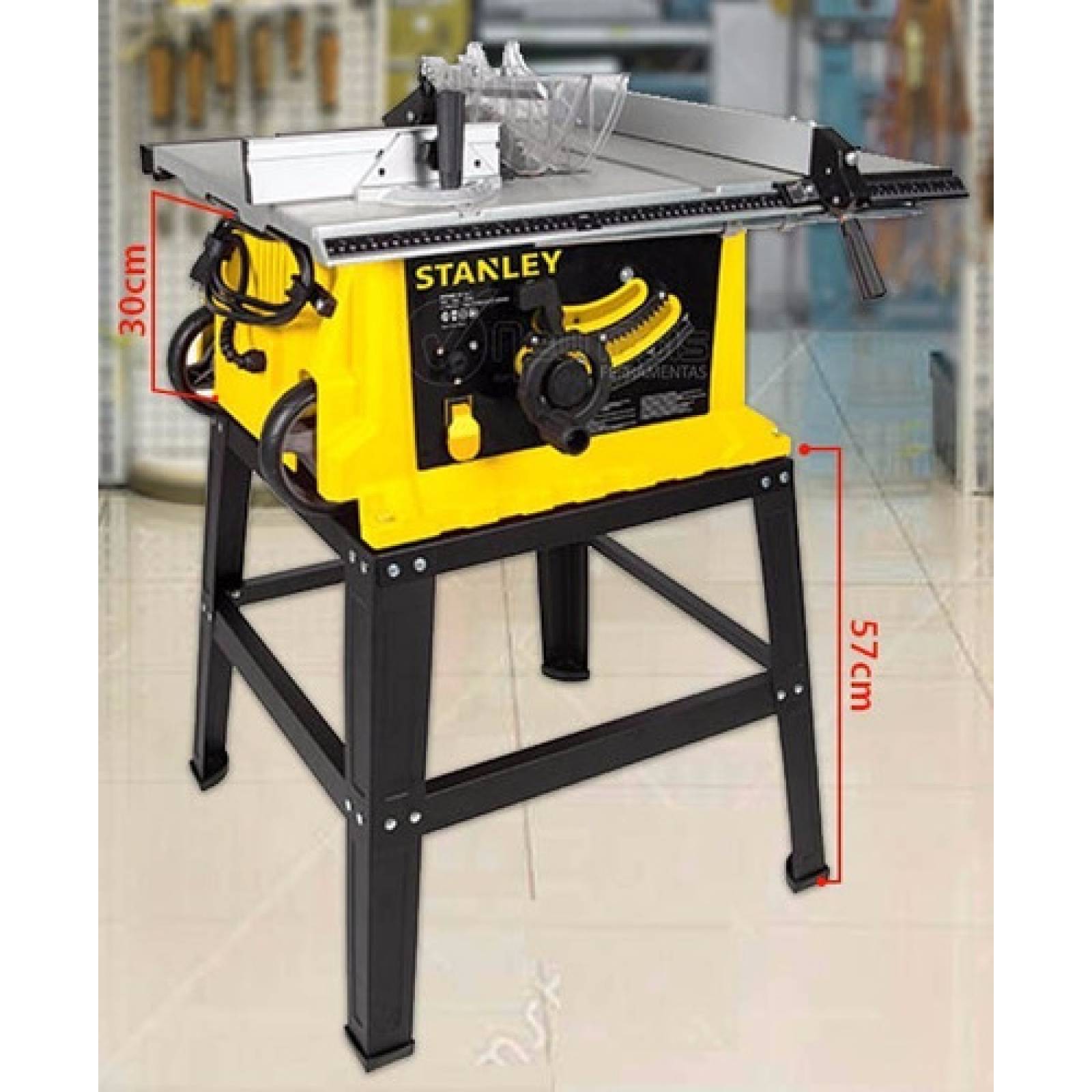 Sierra Circular Banco Con Base 1800w 10  SST1801 Stanley