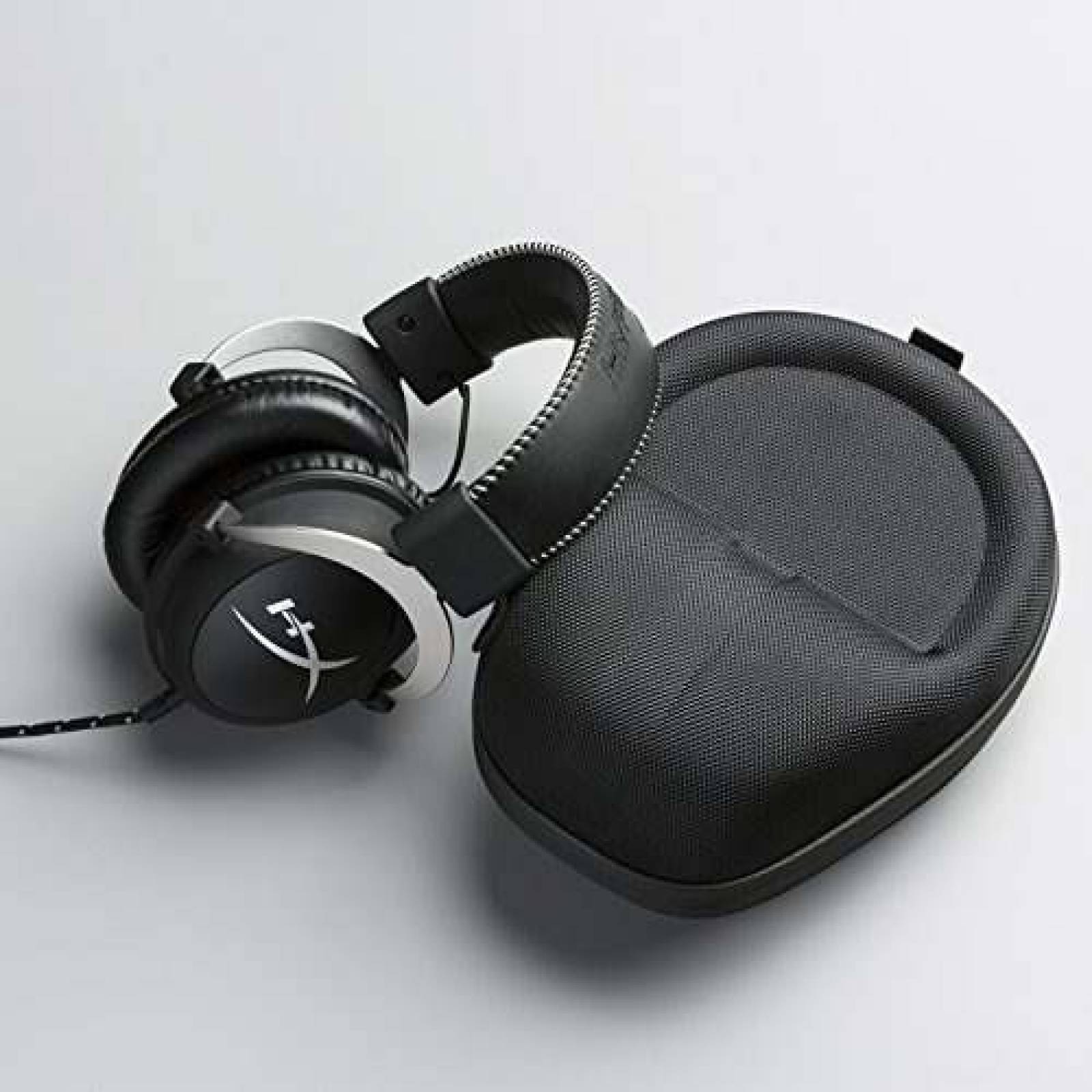 Estuche Audifonos Rigido Forro Suave HyperX Kingston