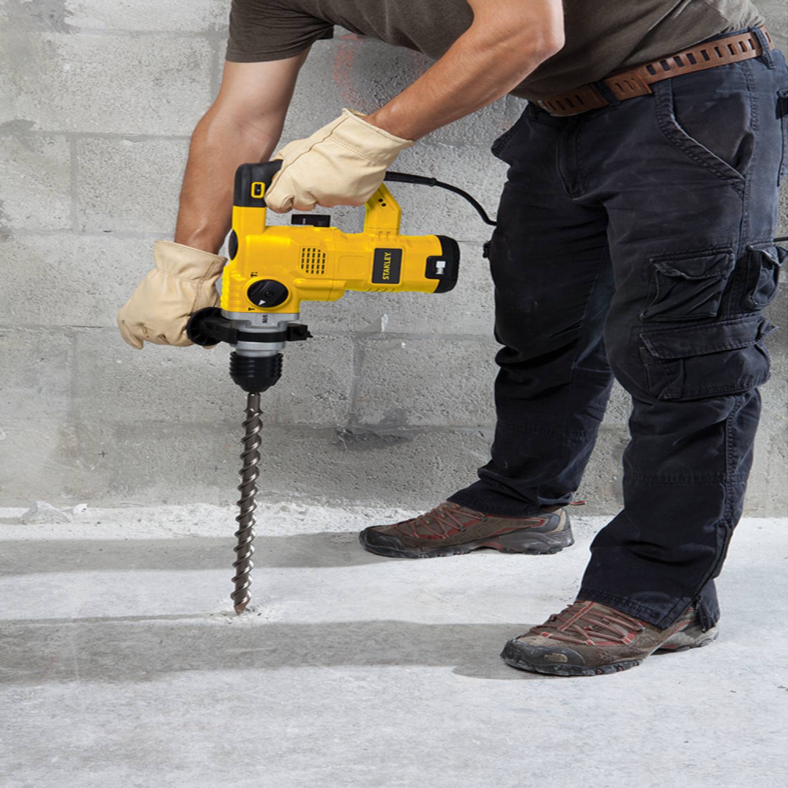 Rotomartillo SDS 1-1/4 pulg 3 Modos 7 Borcas 1250 W Stanley