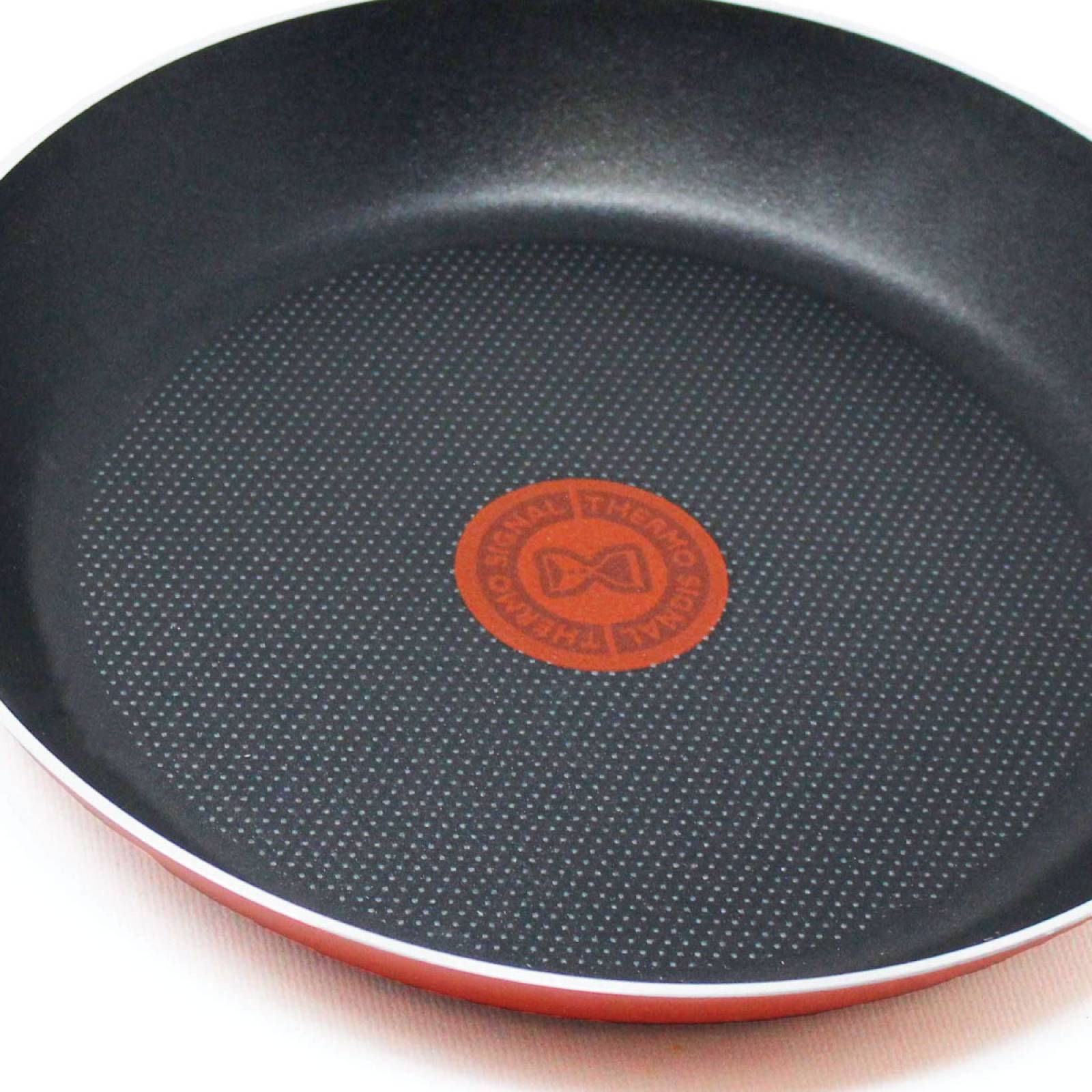Sartén 24 Cm Antiadherente Simply Cook Rojo T fal B5740482