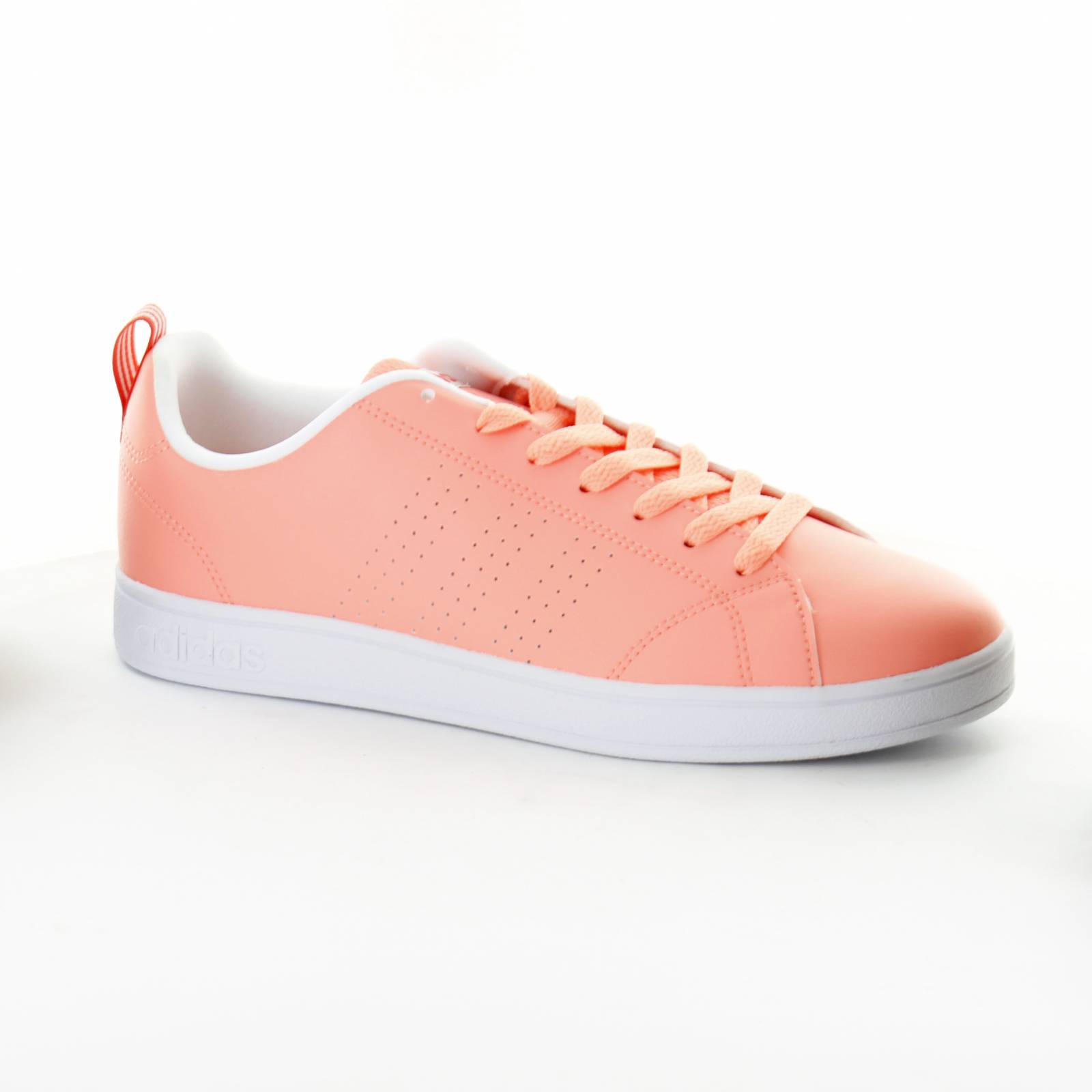 imagenes de tenis marca adidas